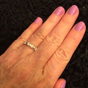 925 Ring with 5 LG white Crystals size 6.3